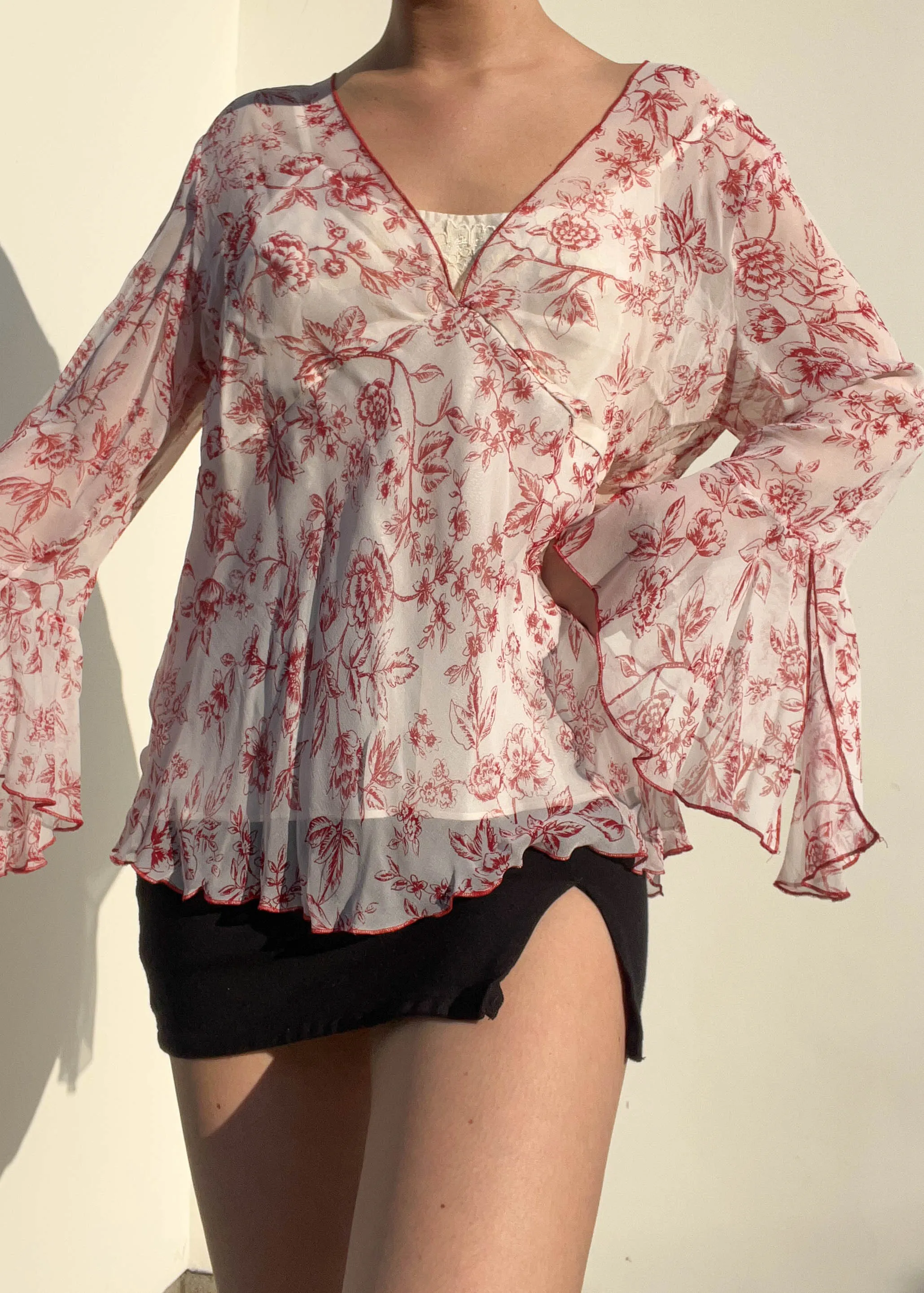 90's Floral Layered Bell Sleeve (L)