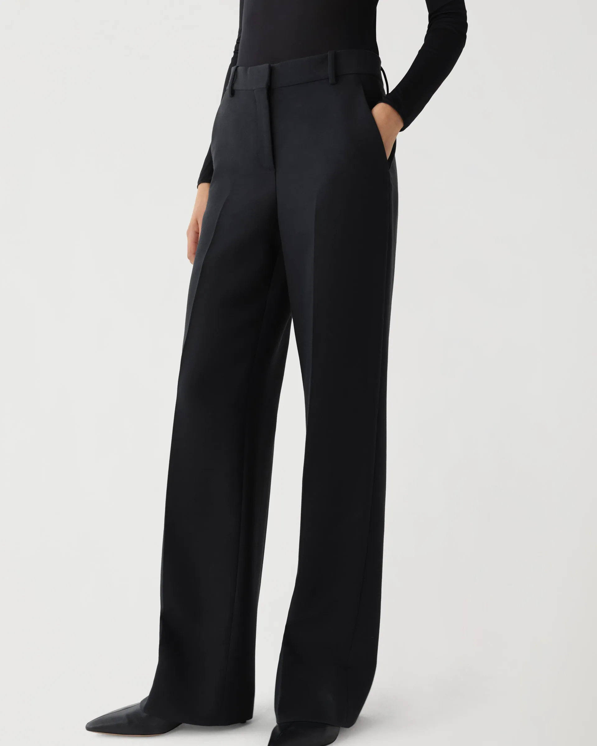 Anya Trousers in Wool Viscose, Black