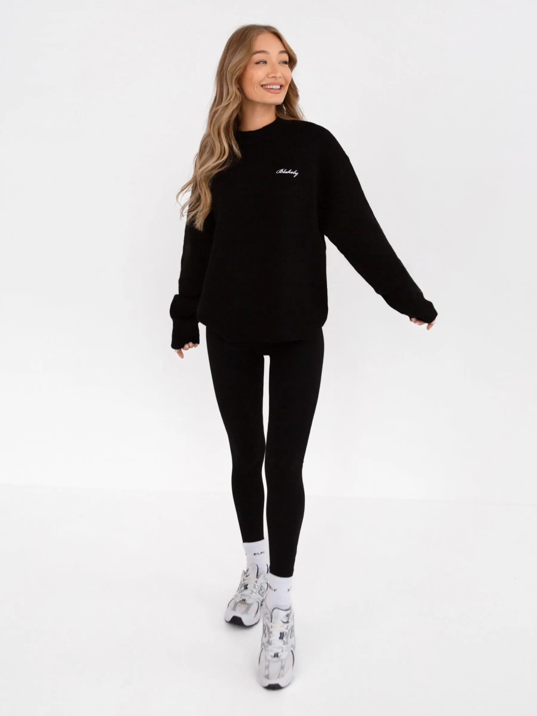 Oversized Knitted Jumper - Black