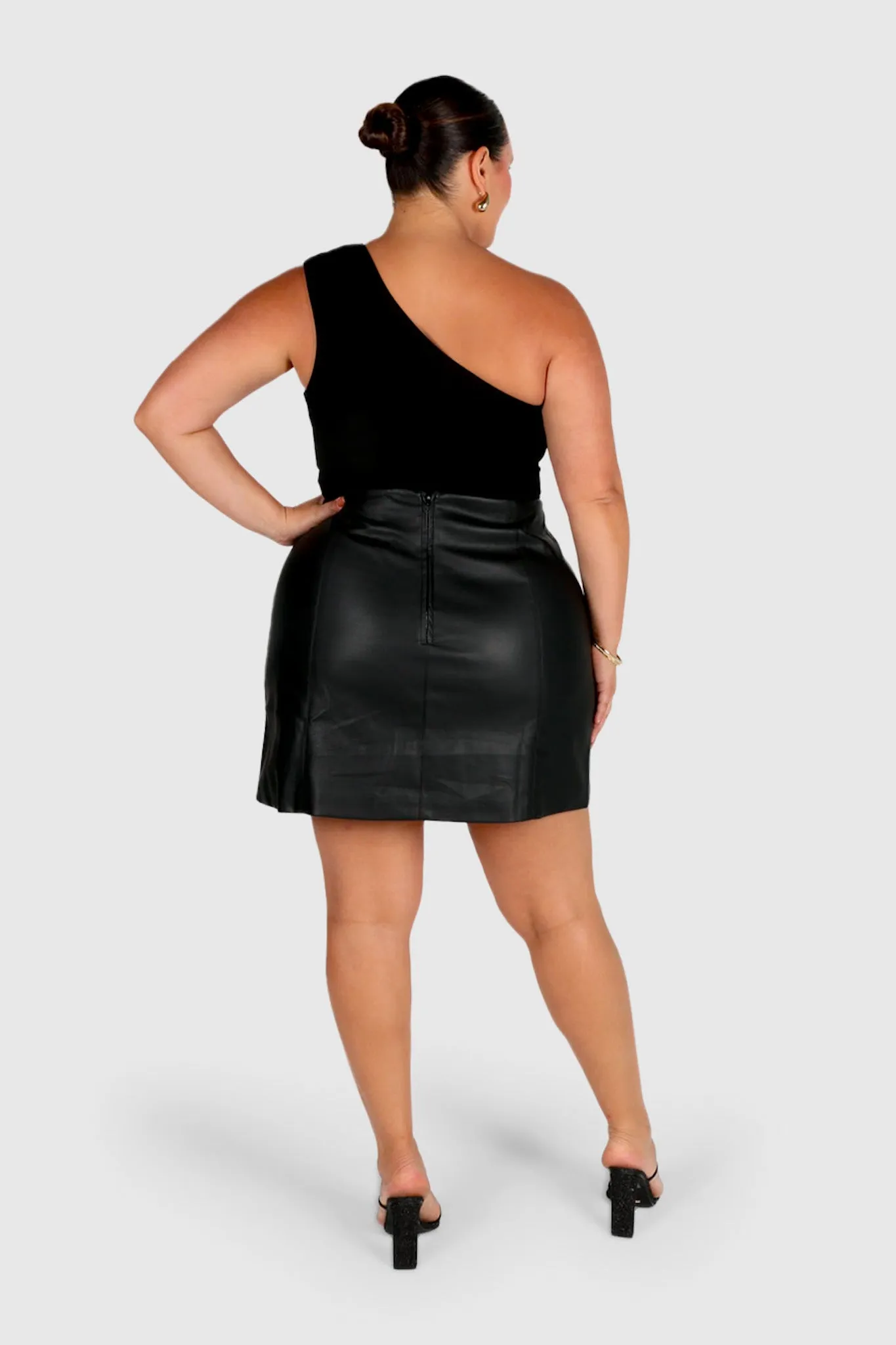 REVOLVER PU LEATHER SKIRT BLACK