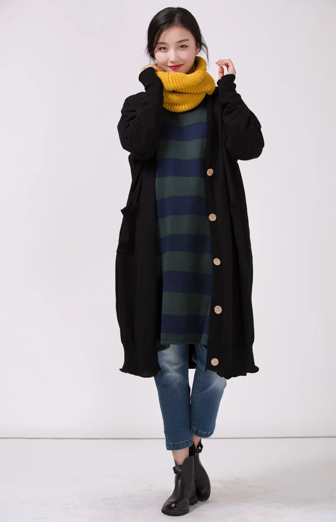 Women Black Loose Plus Size Sweater Coat