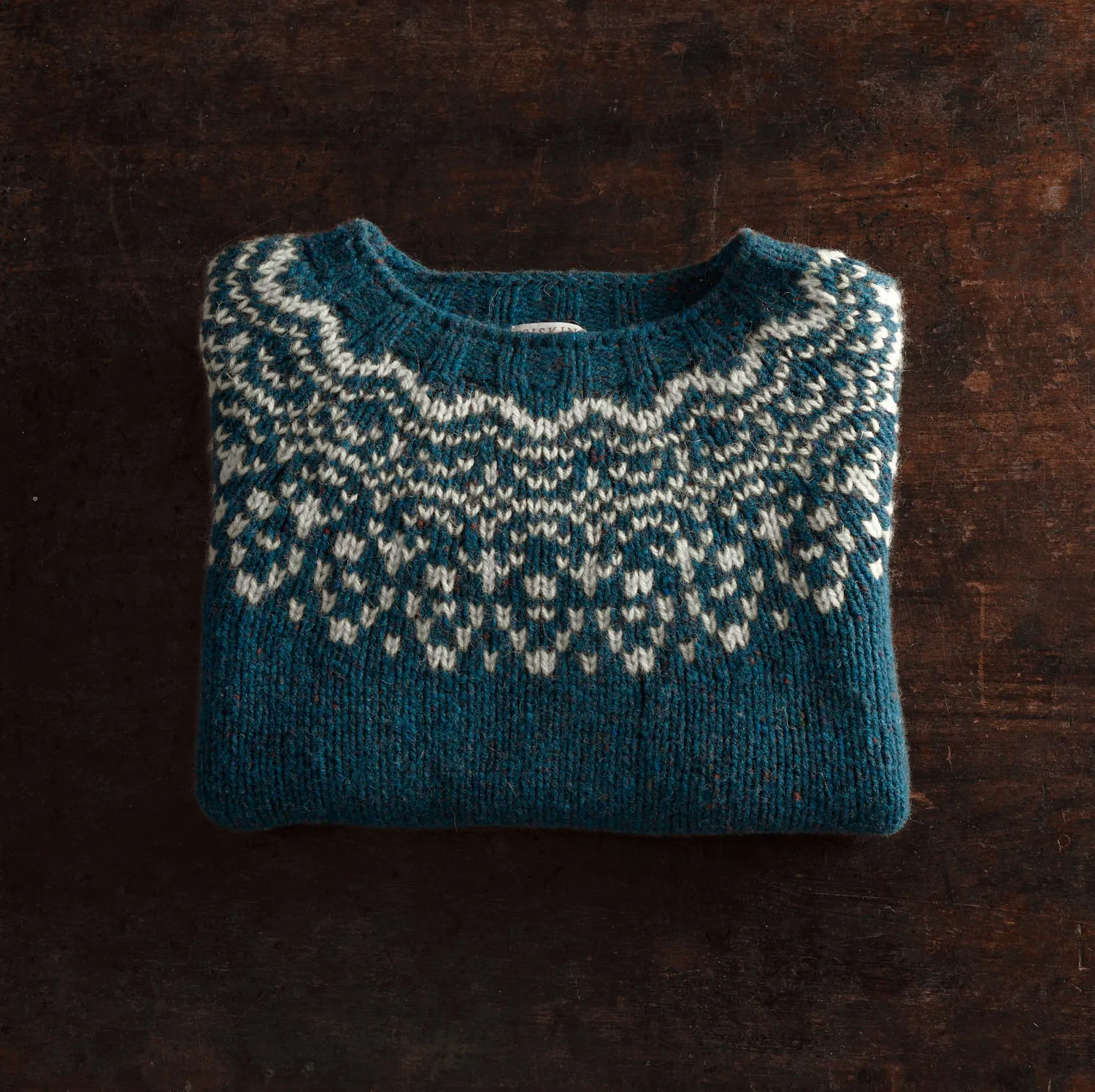 Womens Cropped Isle Sweater - Donegal Wool - Deep Ocean